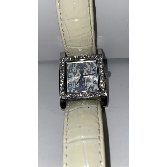 Guess Fashion Watch, Breast Cancer Awareness Special, Pink Crystals, Ribbon Grap - Picture 3 of 4
